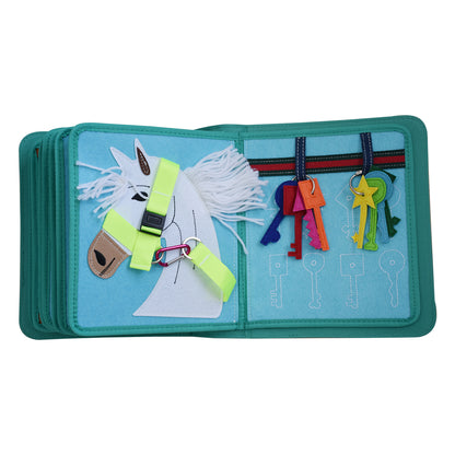 Telaio per vestirsi Quiet Book con zaino (verde)